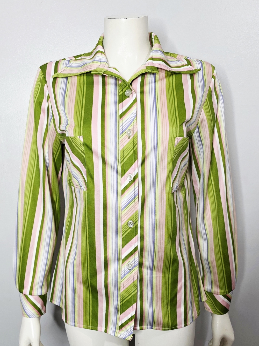 Vintage 70s Women’s Green & Pink Striped Button-Up Top